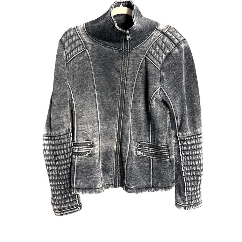 Zip Up